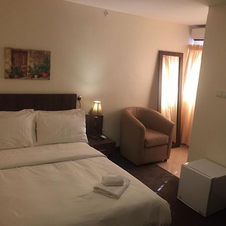 Sinclair Guest House Abuja Room photo